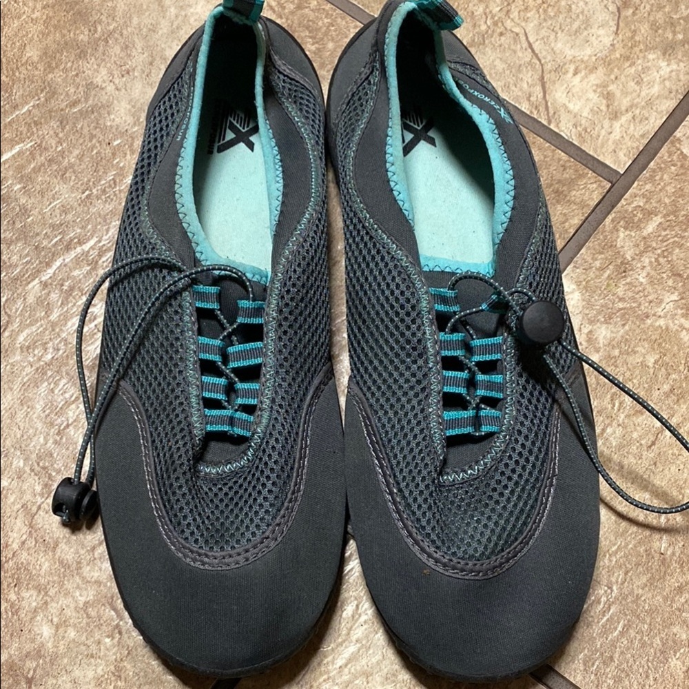 ZeroXposure Unisex Water/Athletic Shoes with Breathable Mesh 10?